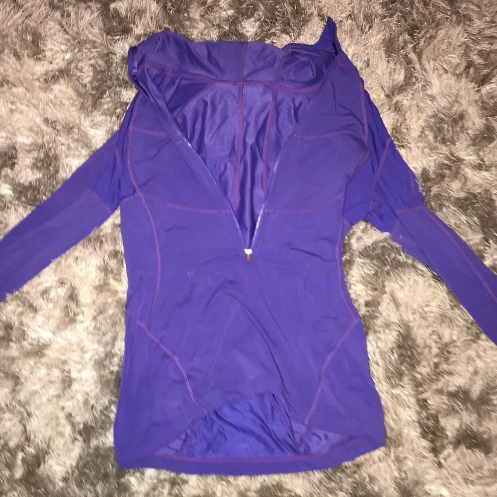 Lululemon sweater